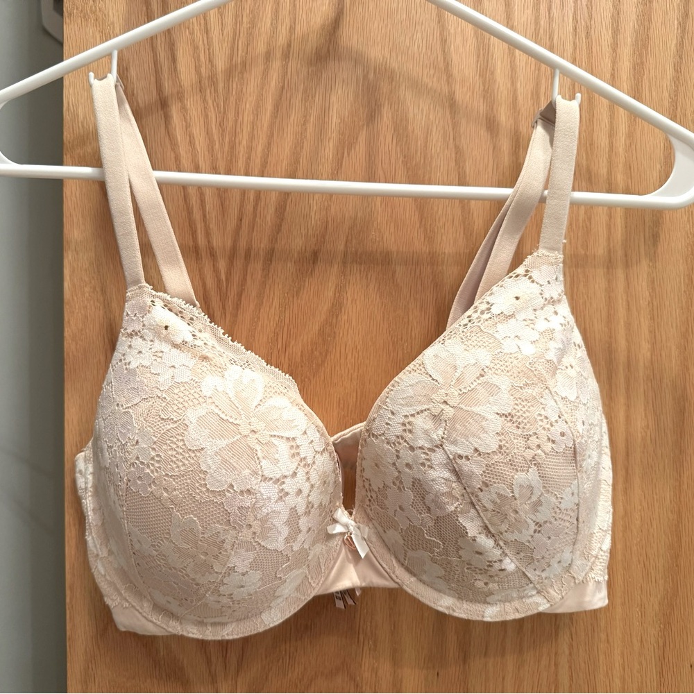 Victoria Secret bra